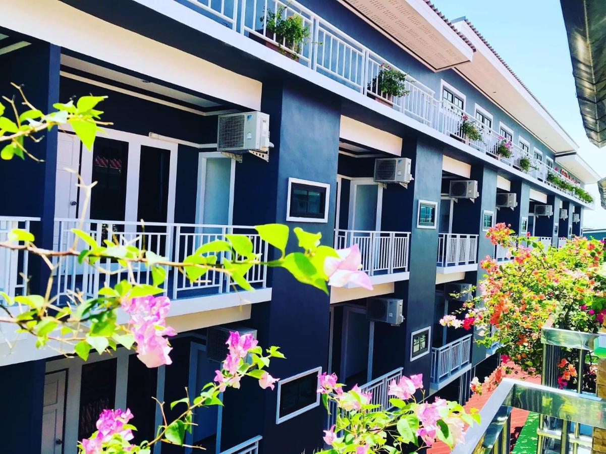 Sabaidee Mansion&Hotel Ko Lanta Екстериор снимка