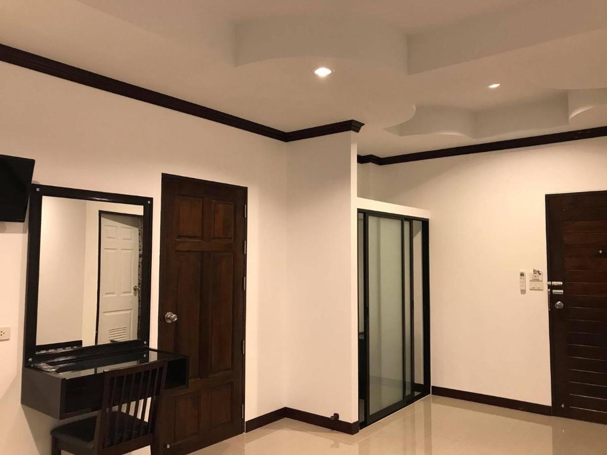 Sabaidee Mansion&Hotel Ko Lanta Екстериор снимка